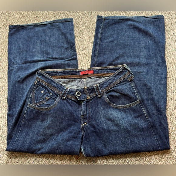 Levi’s “Marilee” Spade Rocket Loose Fit Waist 35 Length 29 - Picture 1 of 9